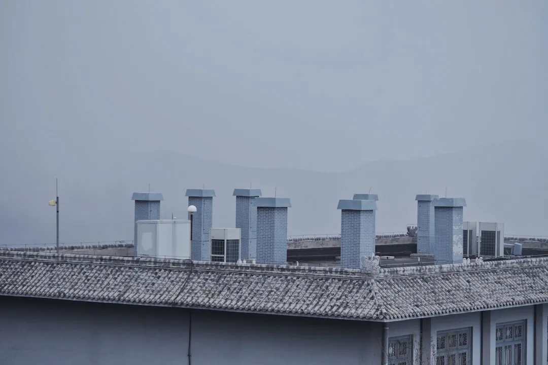 厨房即热式水龙头安装要点解析及热水器配件搭配方案