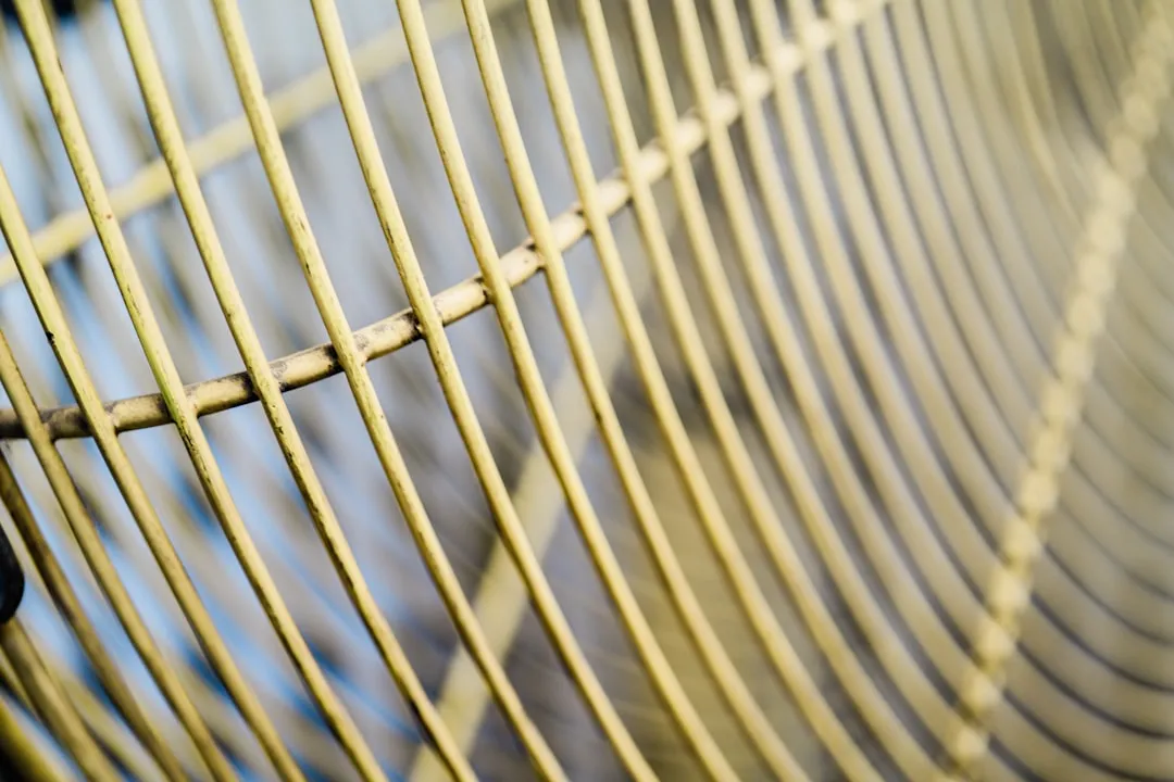 电热水龙头与即热式水龙头技术差异对比分析