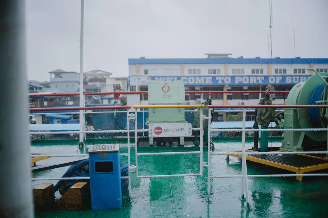 即热式水龙头与储水式热水器在租房场景下的选型对比与安装建议